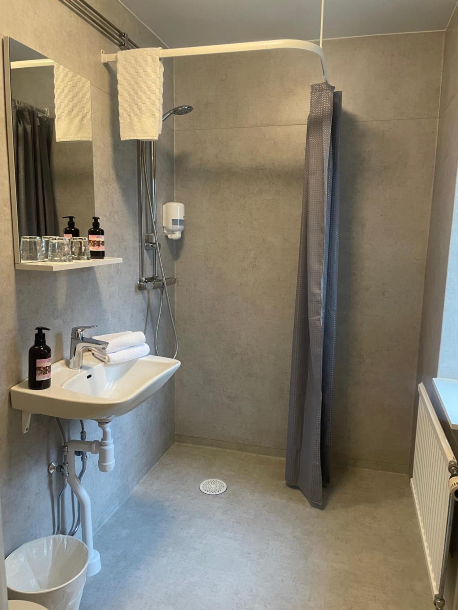 Hotell Briggen I Ahus Exterior photo